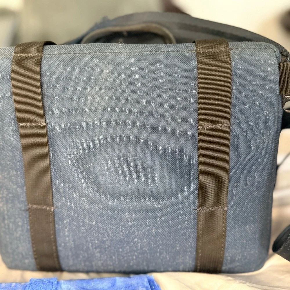 Vintage Lowe-Pro Elite II Camera Shoulder Bag — Made in USA